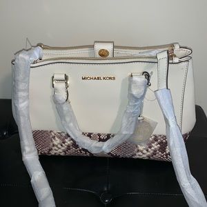 MK shoulder bag